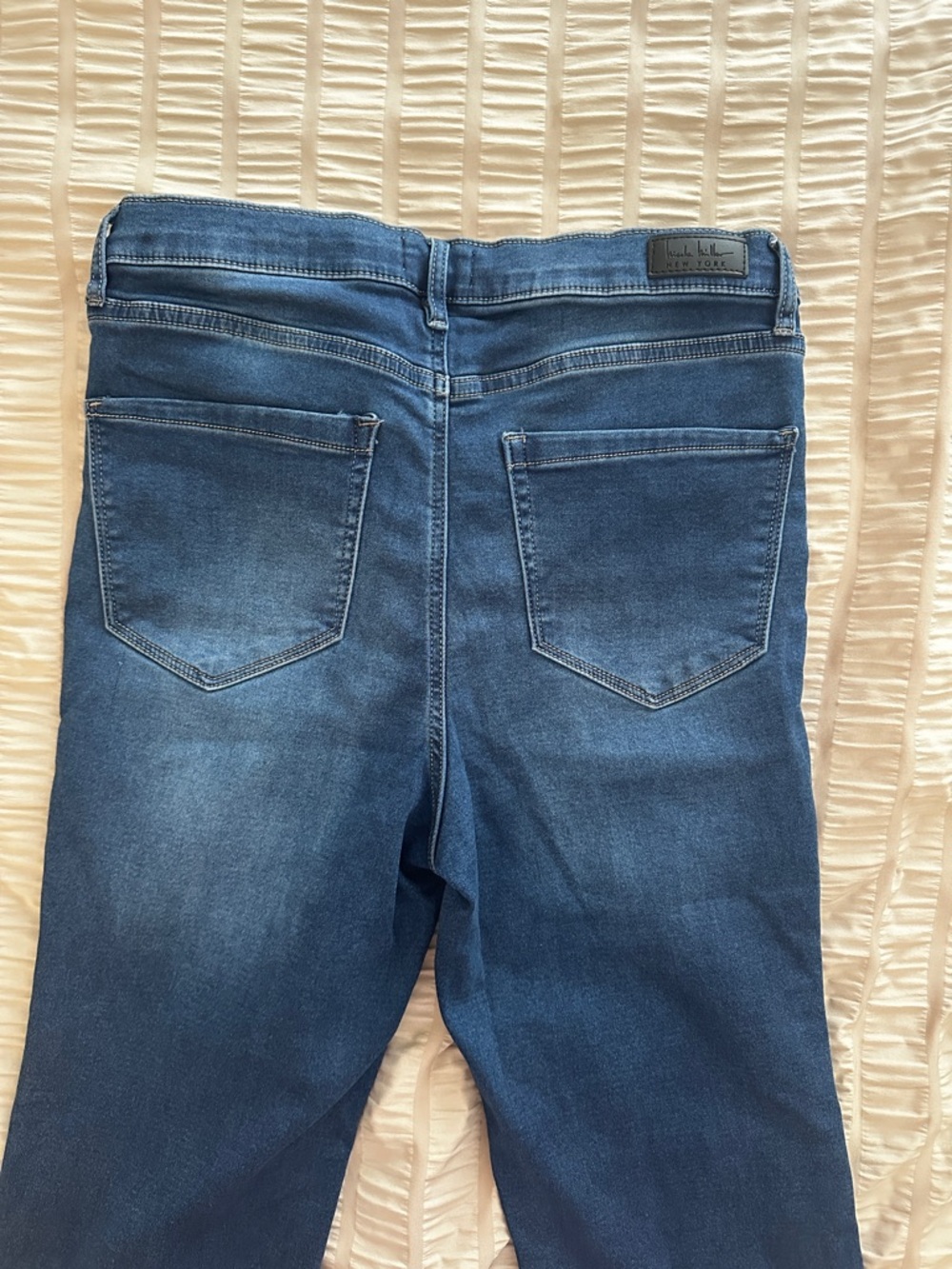 Nicole Miller High Rise Bootcut Jeans in Dark Blue Wash Size 12